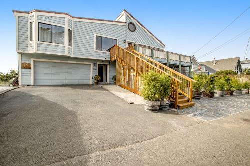 Whaleship Retreat Home