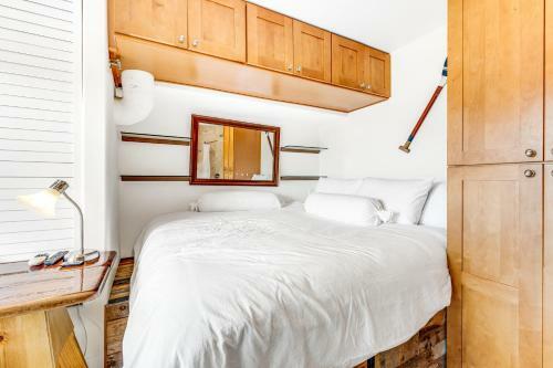 Whaleship Retreat Home