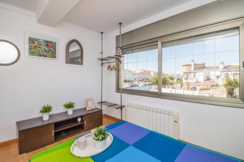 Goldhome - Creus 5