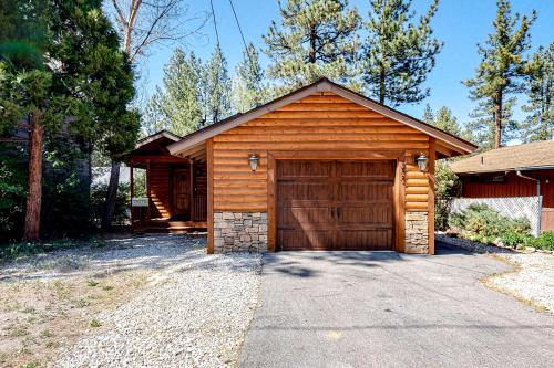 Country Club Cabin