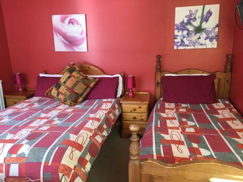 Hostal Willow Tree Cottages