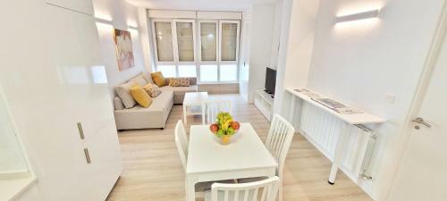 Apartamento Cozy White Home In Getxo
