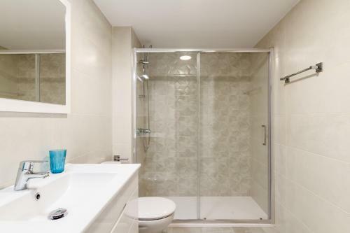 Apartamento C�modo Y Luminoso A 5 Min De La Playa