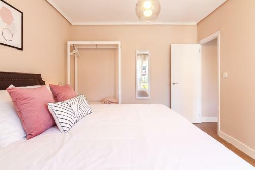 Apartamento C�modo Y Luminoso A 5 Min De La Playa