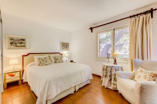 Villa Cala San Vicente - Can Botana 5