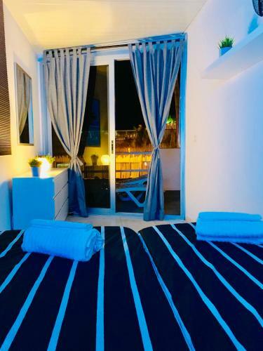 Beach Apartment N1