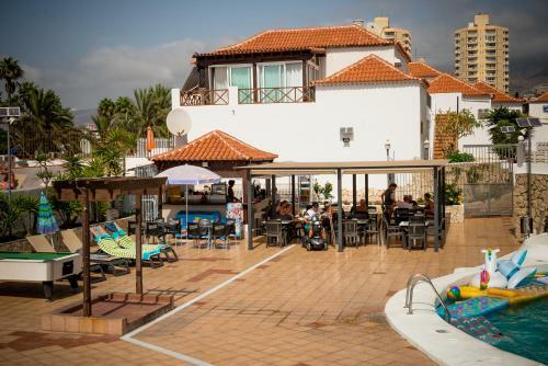 Large Terrace Studio In Center Of Las Americas