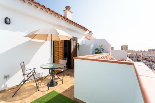 Apartamento "las Dos Terrazas": �tico En Complejo Residencial