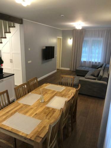 Villa Modern House With Sauna, Bbq, Deck