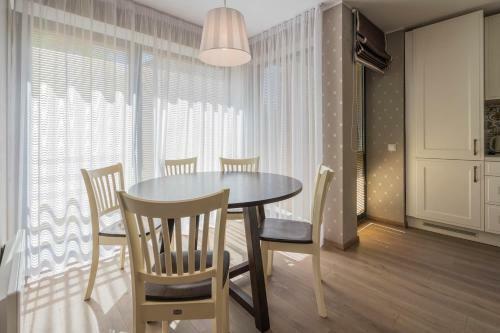 Grand Karusselli Beach Apartment