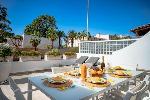 Duplex Rebeca Free Wifi