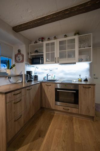 Like Home Apartments Salme 31