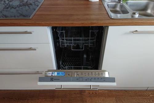 City Center Apartment - Mardi St., Free Parking!!!