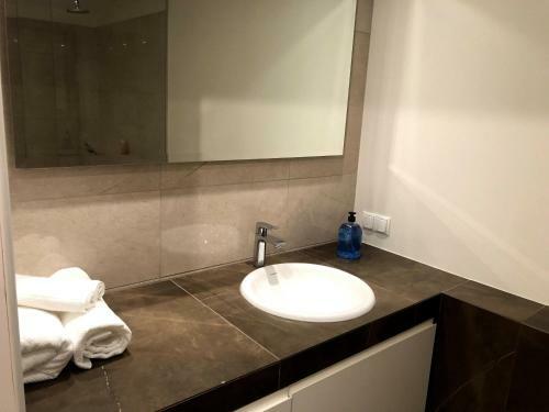 Great Apartament In A Heart Of Tallinn