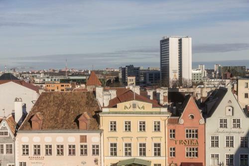 Historic Residence Apartments At Town Hall