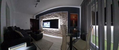 Raven Apartment