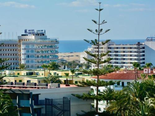 Modern Apartment In Playa Del Ingles Spain