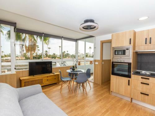 Cozy Apartment In Playa Del Ingl�s