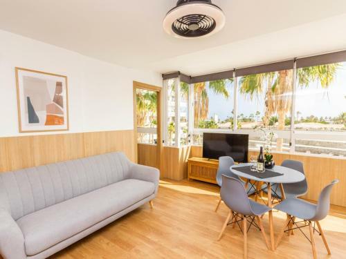 Cozy Apartment In Playa Del Ingl�s