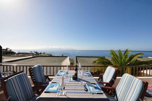 2 Bed 2 Bath Apartment In Tamara Fantastic Views!