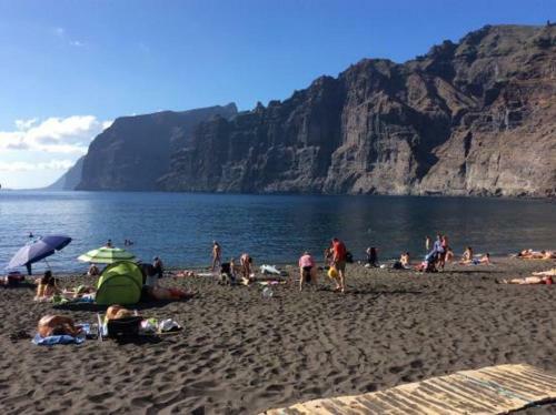 Cozy Vacation Apartment In Los Gigantes