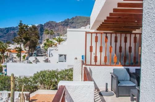 Cozy Vacation Apartment In Los Gigantes