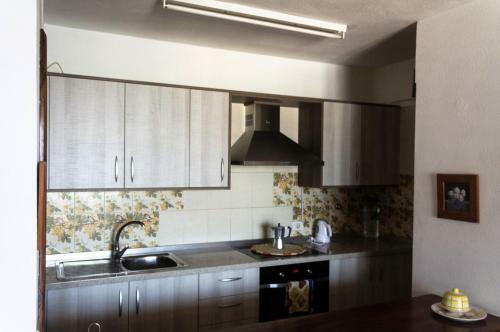 Beachfront & Sunny Apartment Los Gigantes