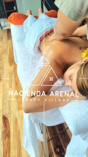 Hacienda Arenal Luxury Village