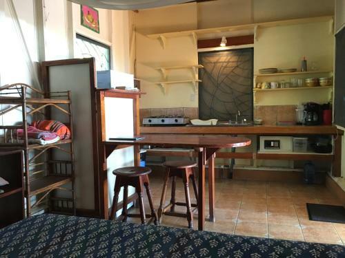 Hostal Cabinas Los Cocos, Cabinas Con Cocinas