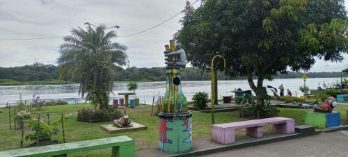 Hostal Caribbean View House
