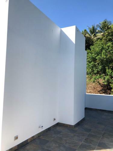 White House View Beautiful Modern Beach House
