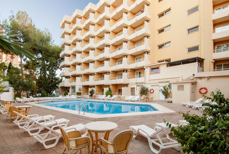 Calas Marina Apartments