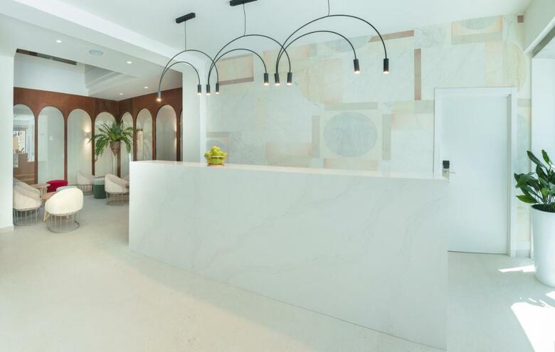Gastrohotel Rh Canfali