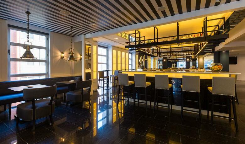 Hotel Mercure Bilbao Jardines De Albia