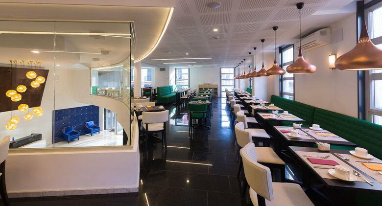 Hotel Mercure Bilbao Jardines De Albia