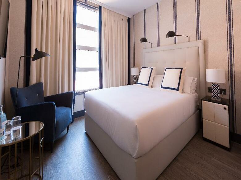 Hotel Mercure Bilbao Jardines De Albia