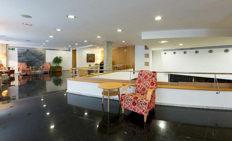 Hotel Mercure Bilbao Jardines De Albia