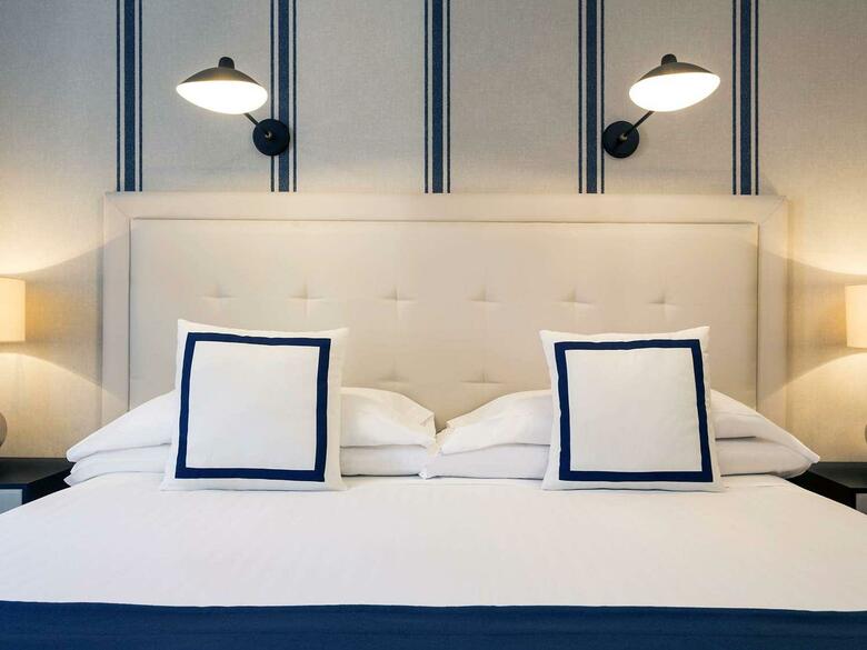 Hotel Mercure Bilbao Jardines De Albia