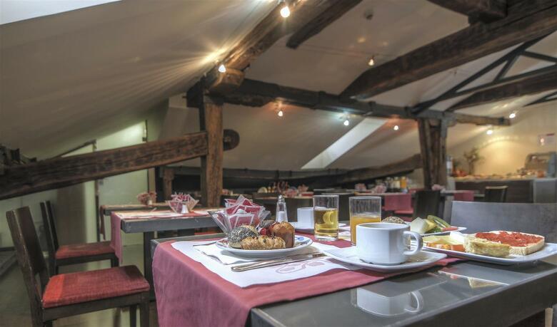 Hotel Petit Palace Arana Bilbao