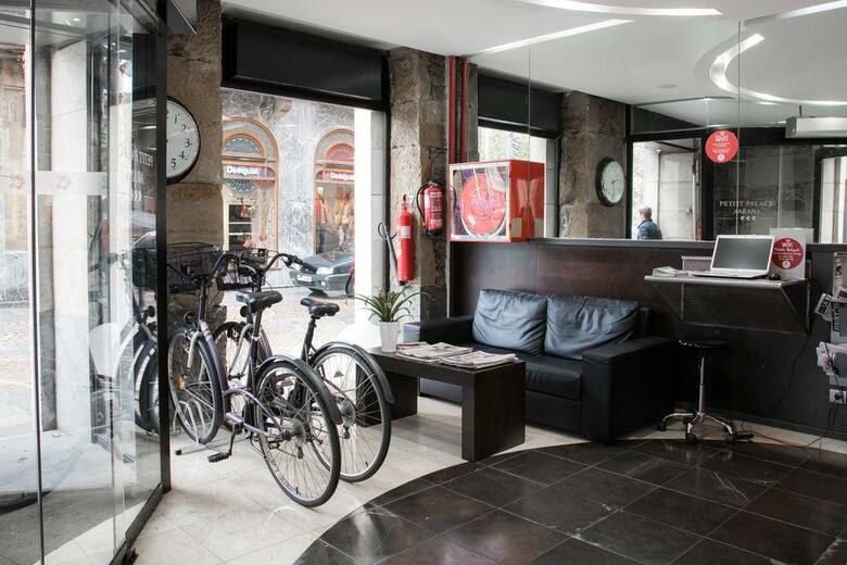 Hotel Petit Palace Arana Bilbao
