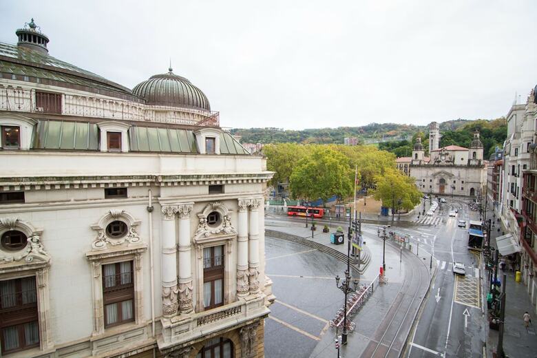 Hotel Petit Palace Arana Bilbao