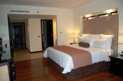 Grand Tikal Futura Hotel