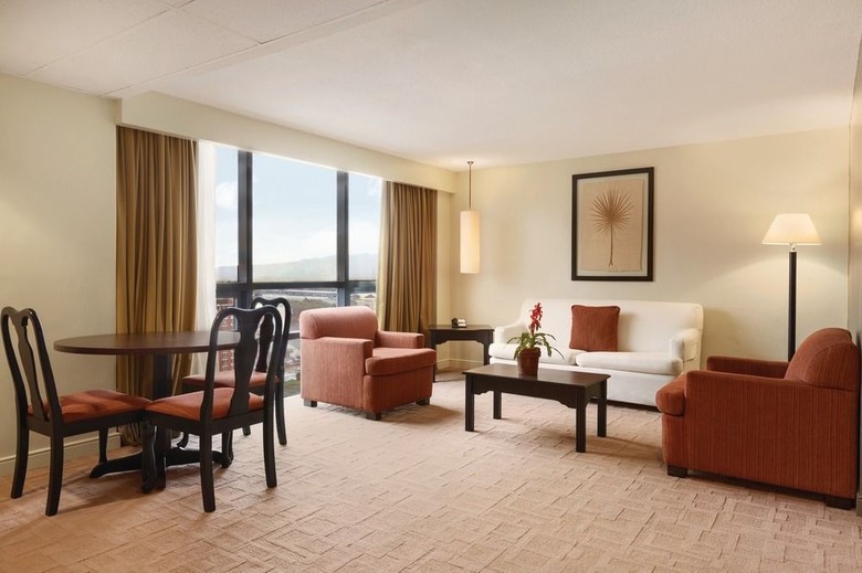 Radisson Hotel & Suites Guatemala City
