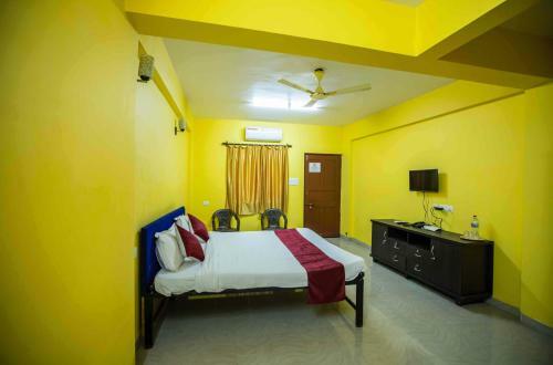 Hostal Colours Fly Guest House