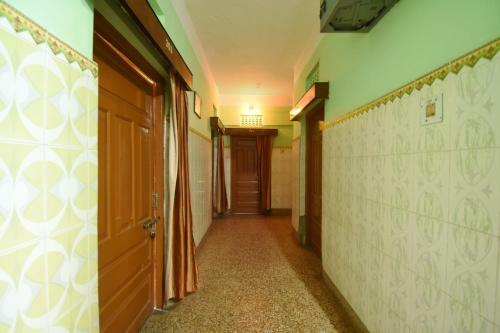Spot On 74944 Hotel Vijaya