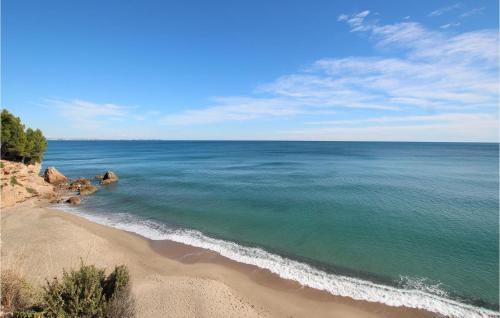 Amazing Home In Miami Platja With 2 Bedrooms