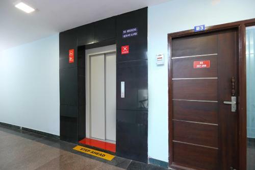 Hotel Oyo Flagship 39296 Ss Luxury Apartment