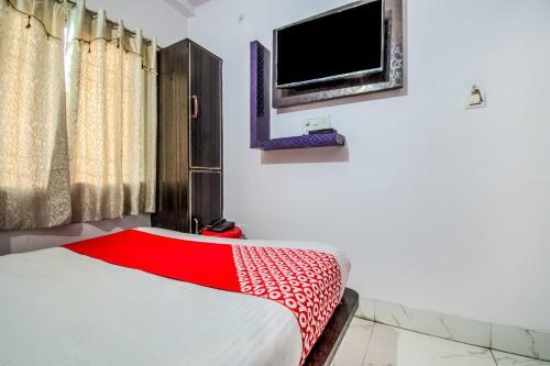 Hotel Vaccinated Staff - Oyo 14993 Rp Palace