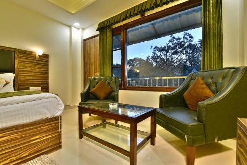 Hotel Comfort Court