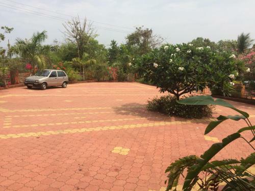 Hotel Raviraj Residency